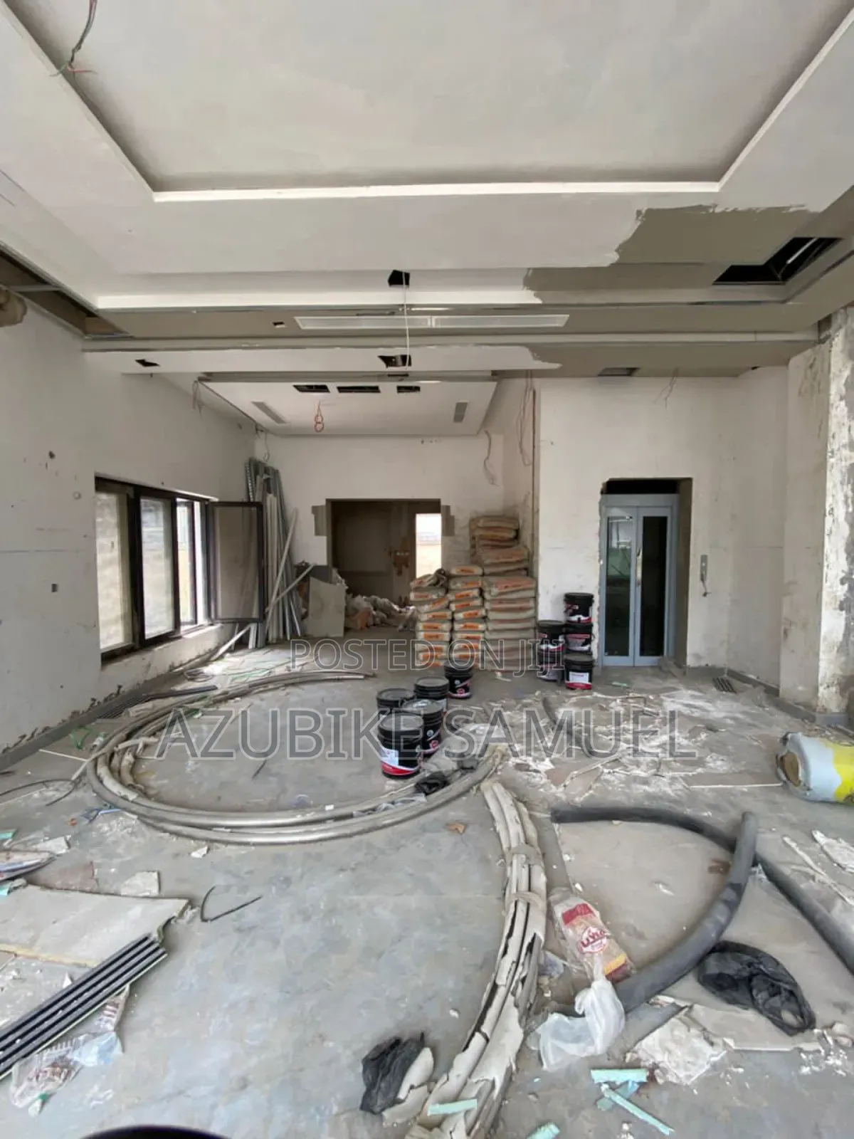 Furnished 5bdrm Chalet in Old Ikoyi, Lagos for sale