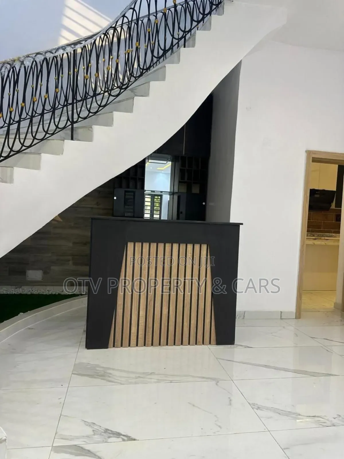 Furnished 5bdrm Duplex in VGC / Ajah for sale