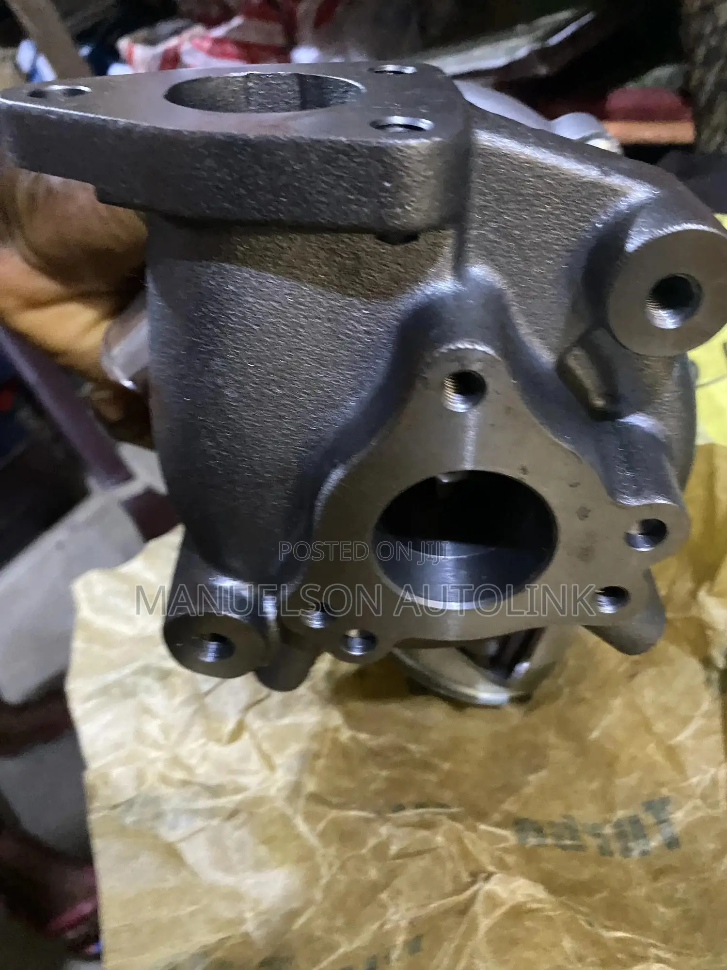 Turbocharger 1cd 17201-27040 Toyota Rav4 Auris Avensi Diesel