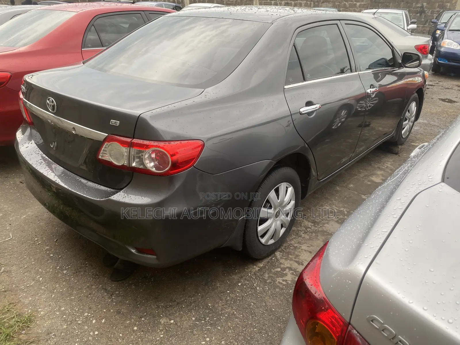 Toyota Corolla LE 4dr Sedan (1.8L 4cyl 4A) 2012 Gray