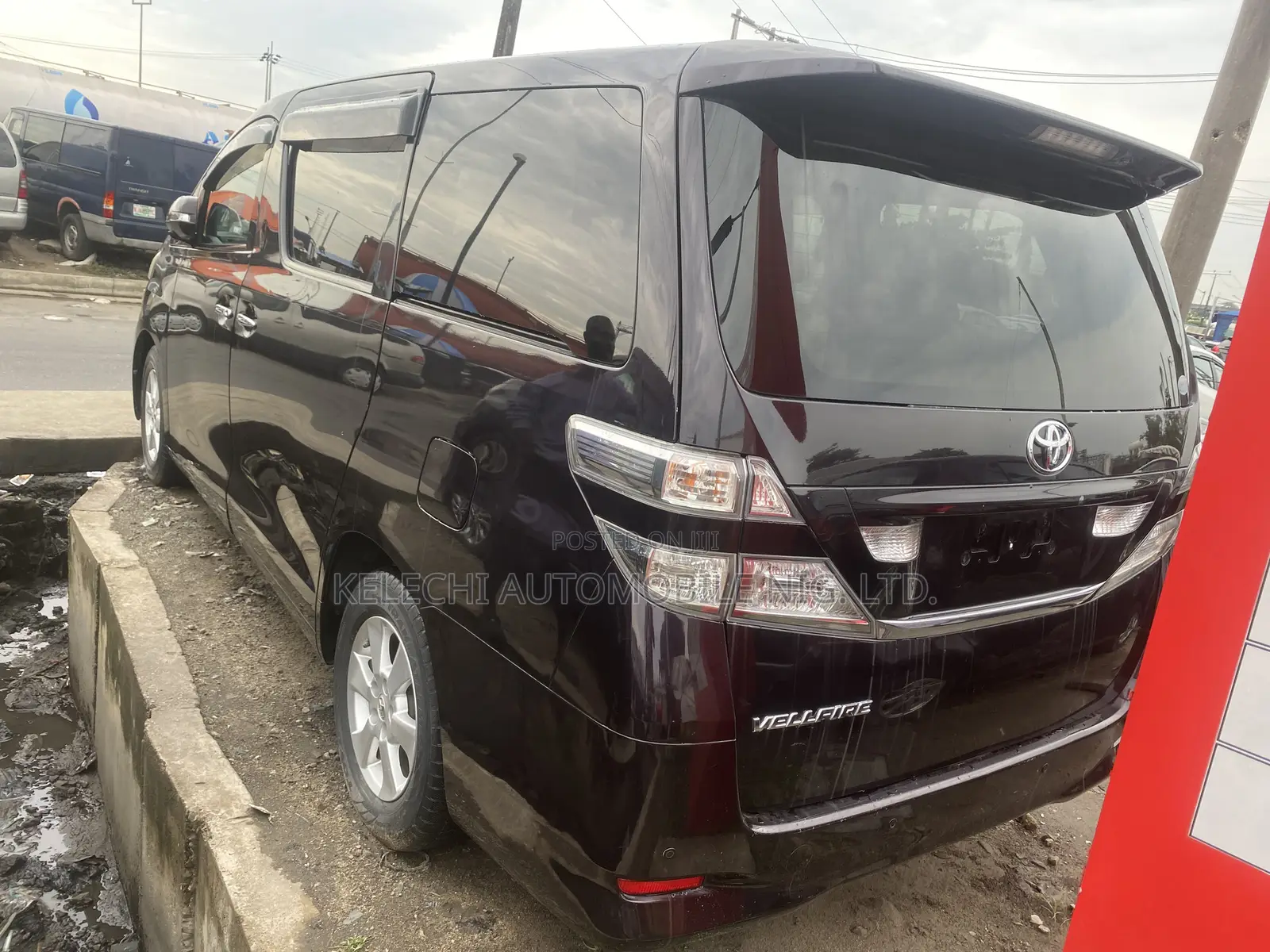Toyota Vellfire 2015