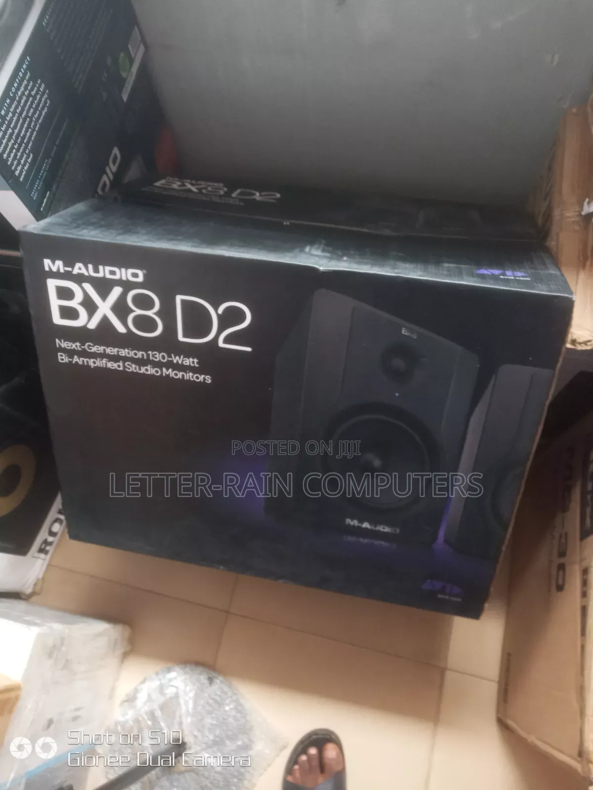 M-Audio Bx8-D2 Studio Monitor