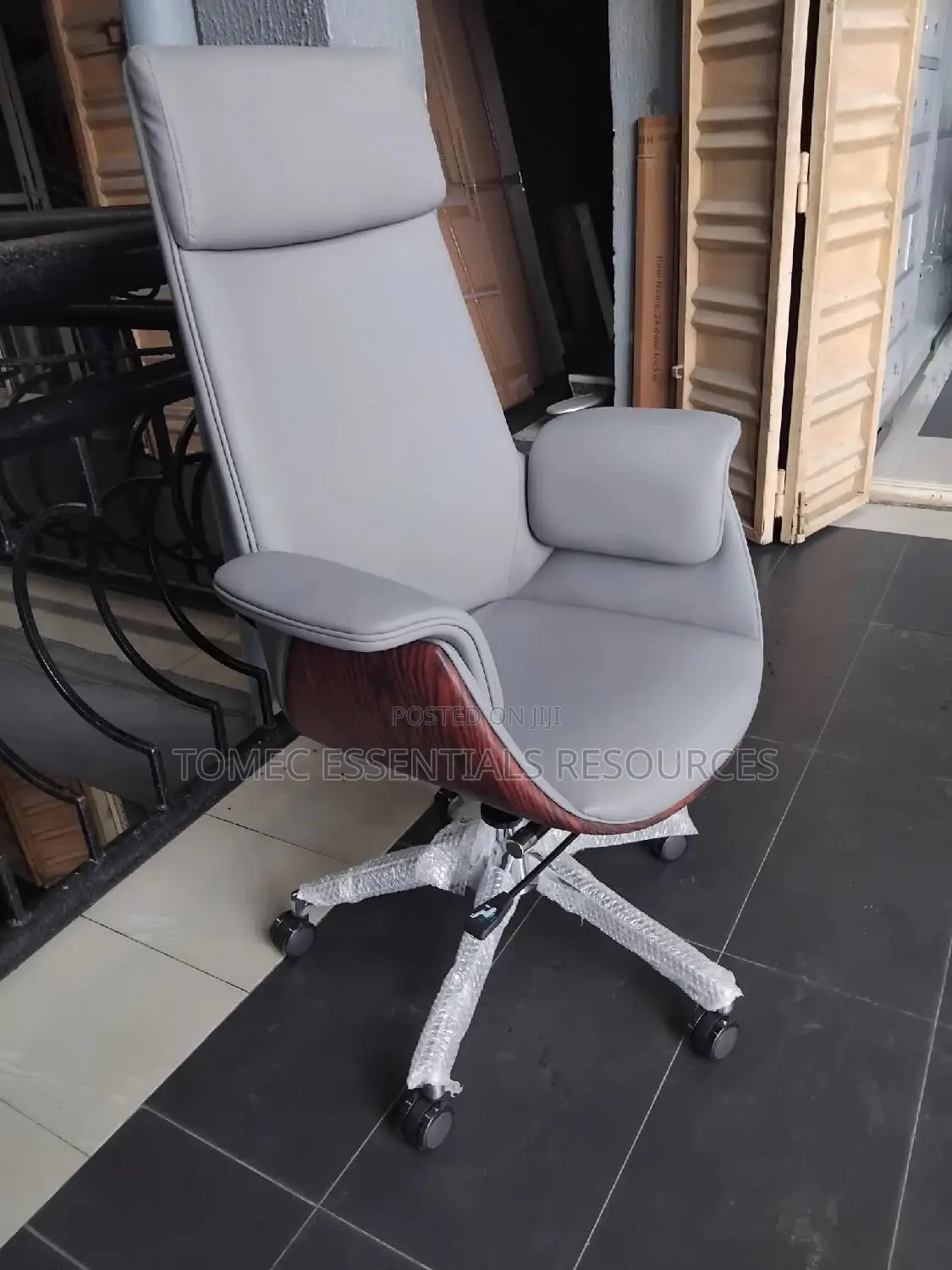 High Quality Contemporary Office Chair With Recliner