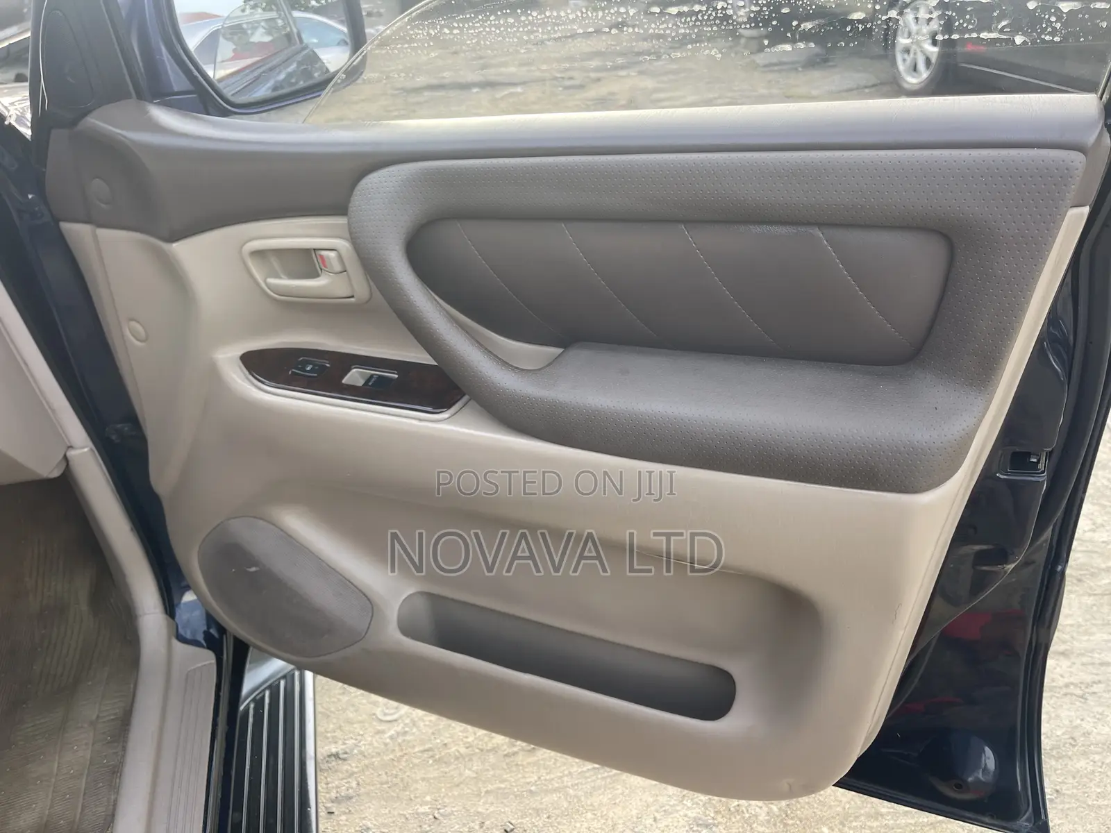 Toyota Land Cruiser 90 Automatic 2002 Blue