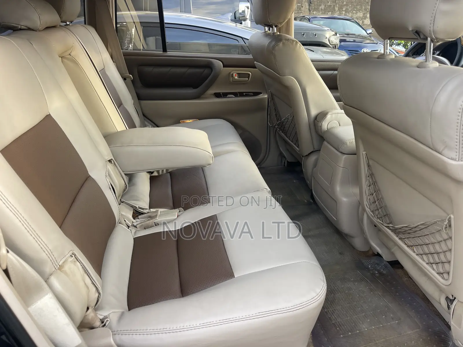 Toyota Land Cruiser 90 Automatic 2002 Blue