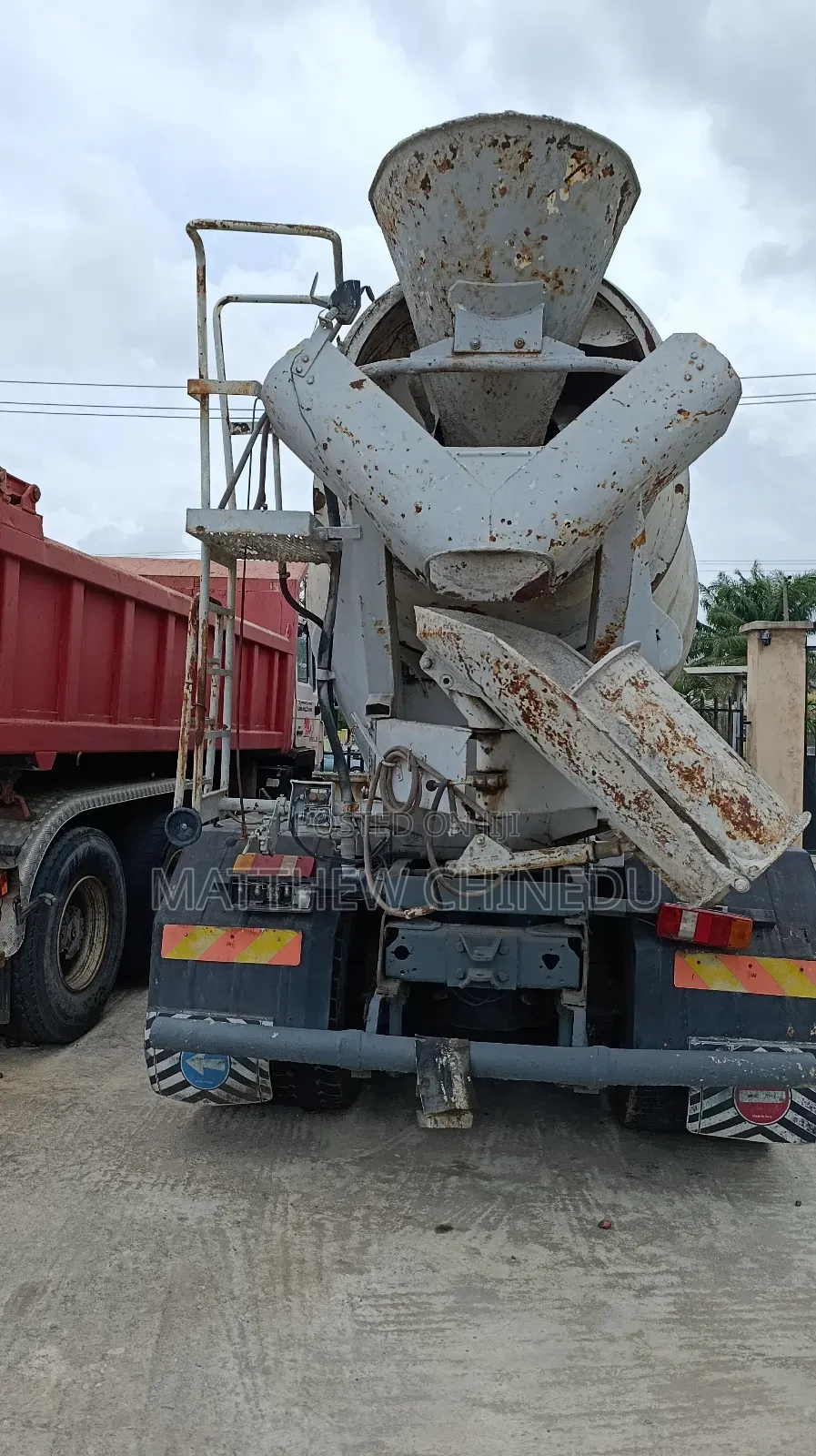 Clean Foreign Used Man Diesel 12 Tyres Concrete Mixer