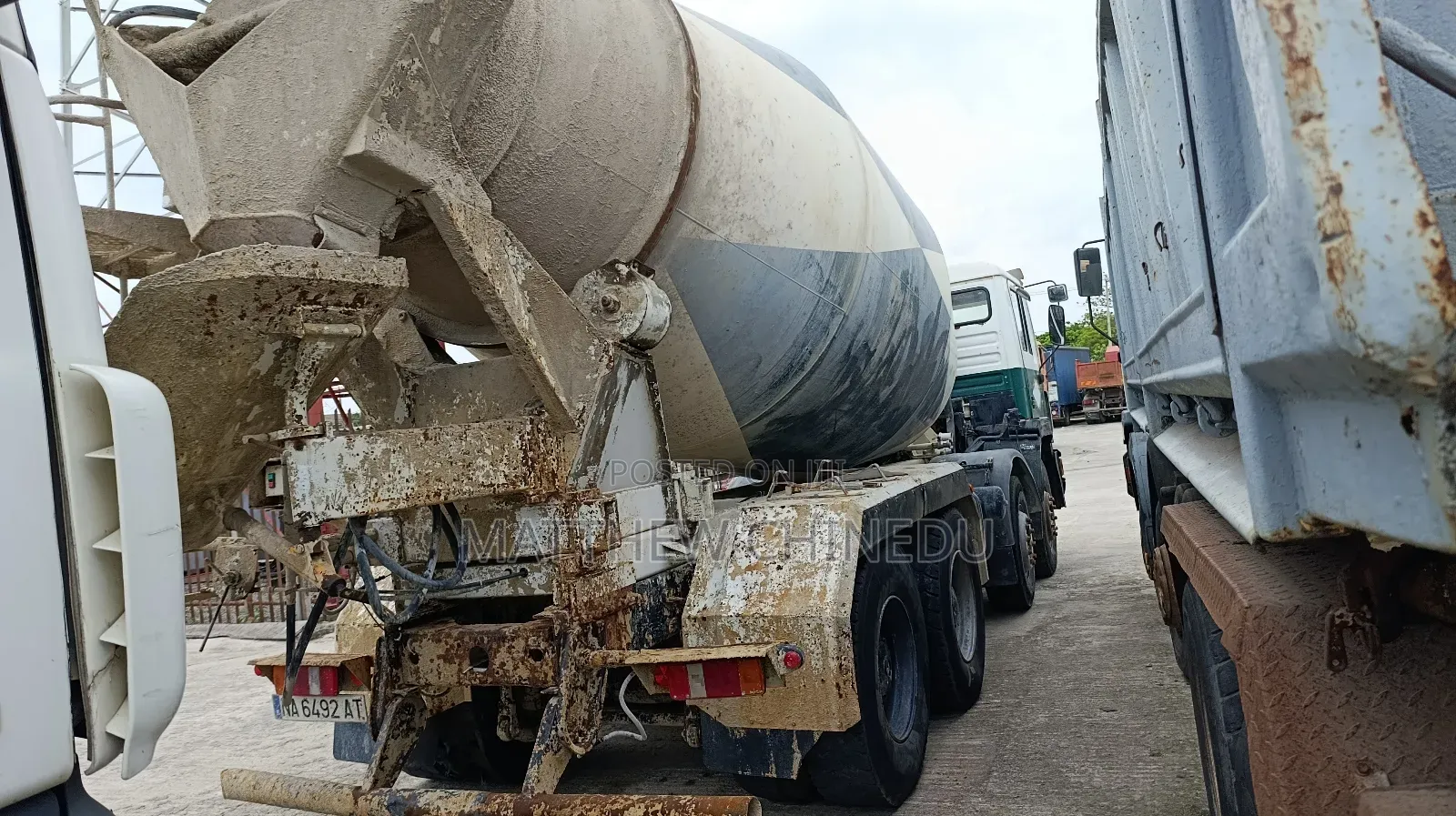 Clean Foreign Used Man Diesel 12 Tyres Concrete Mixer