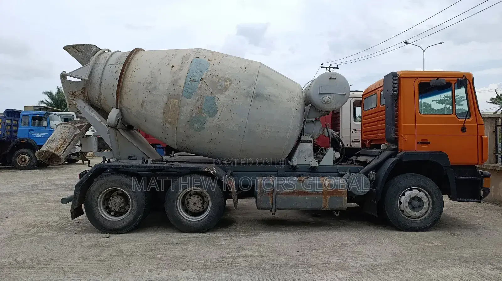 Clean Foreign Used Man Diesel 12 Tyres Concrete Mixer