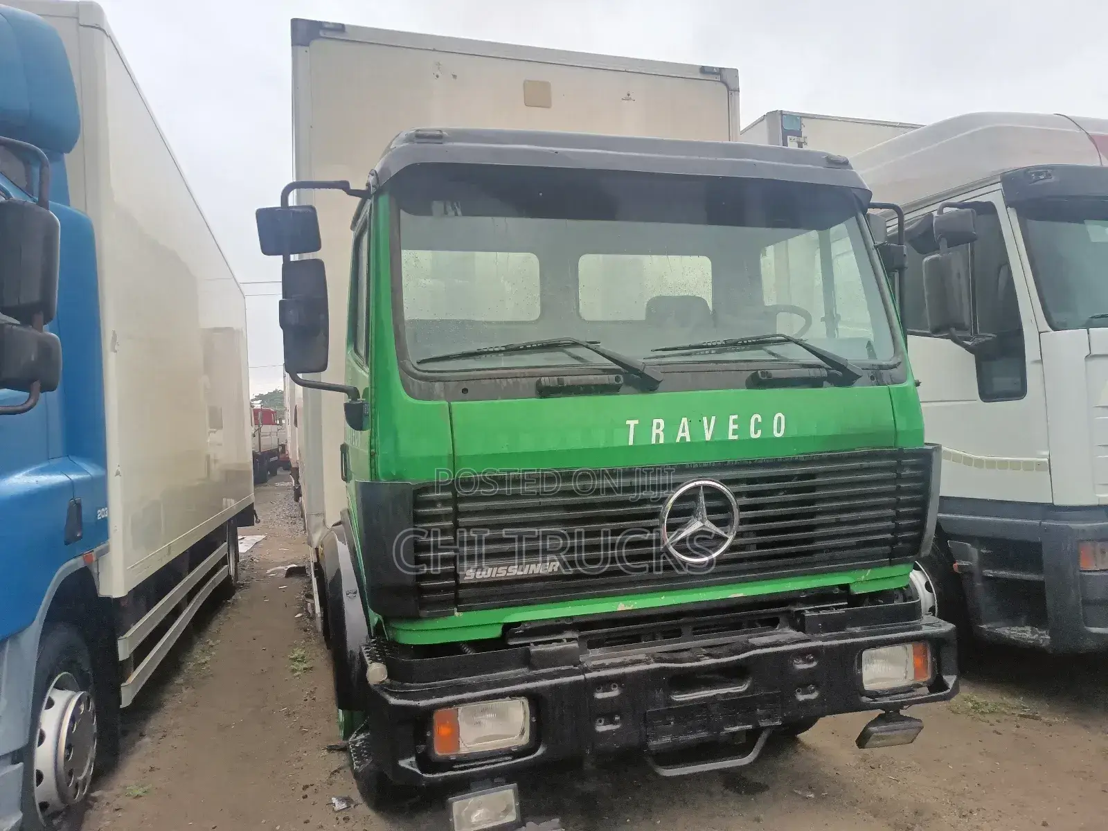 Mercedes Benz Cargo Truck 10bolt