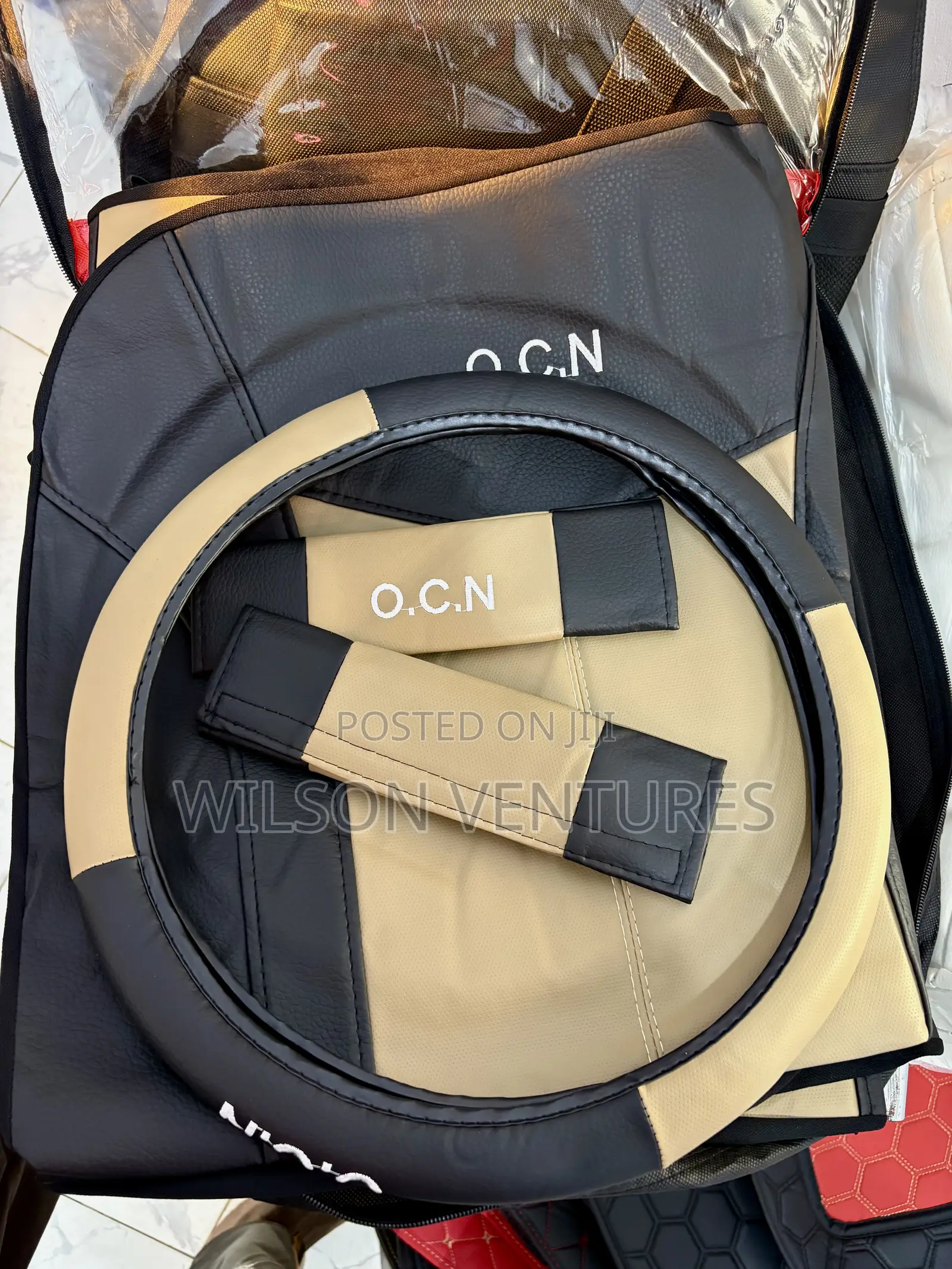 5 Seater Car Leather Seat Cover Cream And Black Seat