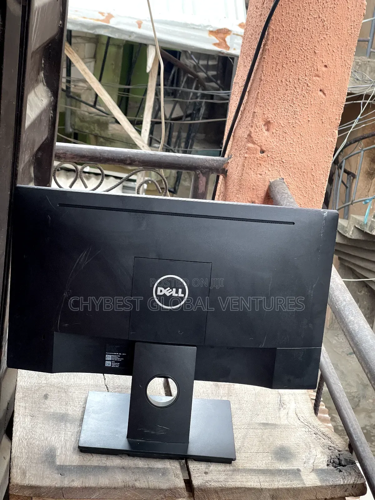 Dell 22 Inches Led Monitor