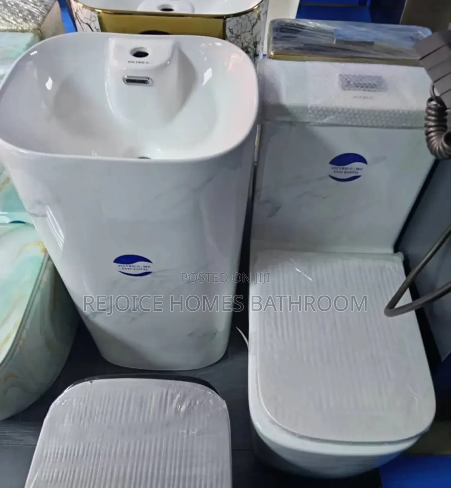 Luxury White Marble Water Closet Ceramic Toilet Basin Set
