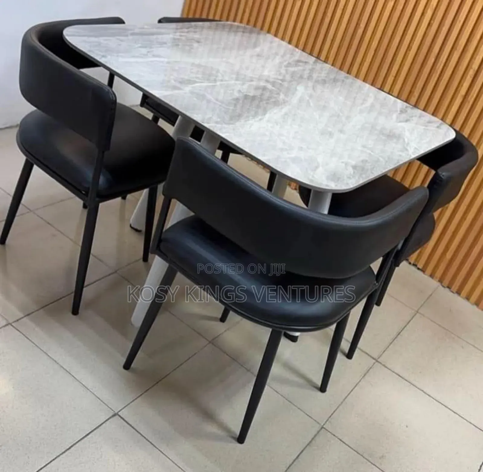 Luxurious Marble Dinning Set With Four Leather Seats