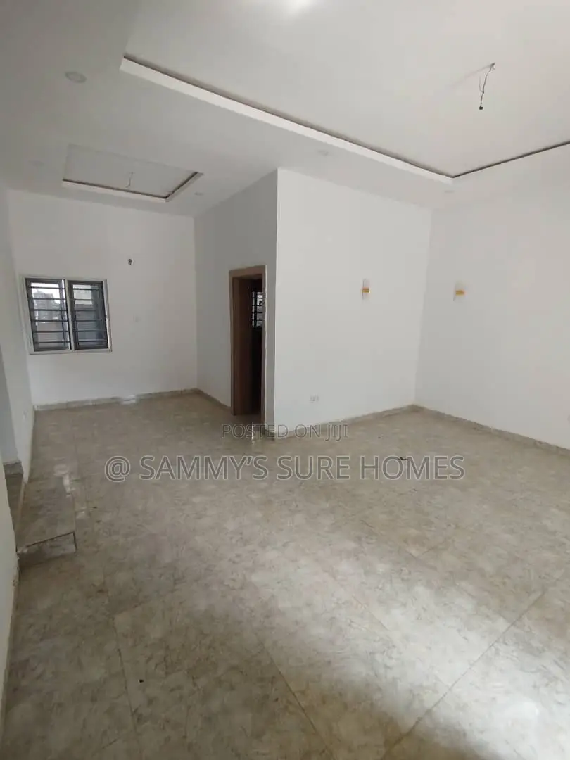 3bdrm Block of Flats in Jahi Gilmore for rent