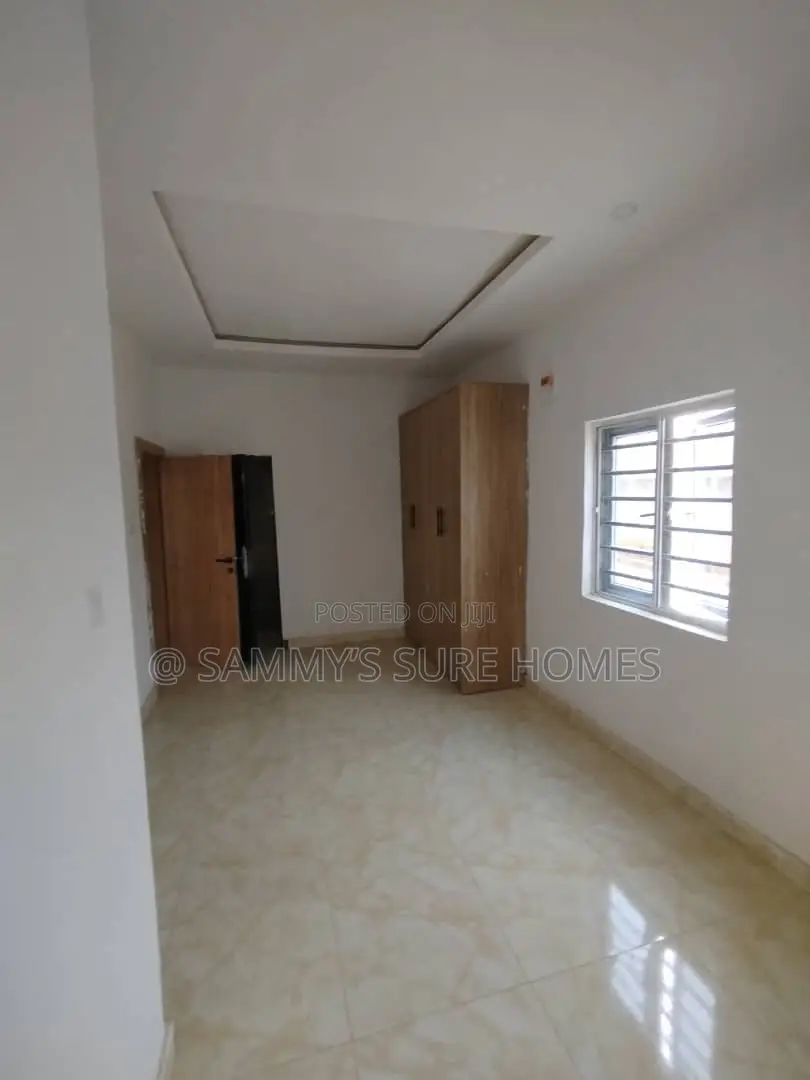 3bdrm Block of Flats in Jahi Gilmore for rent