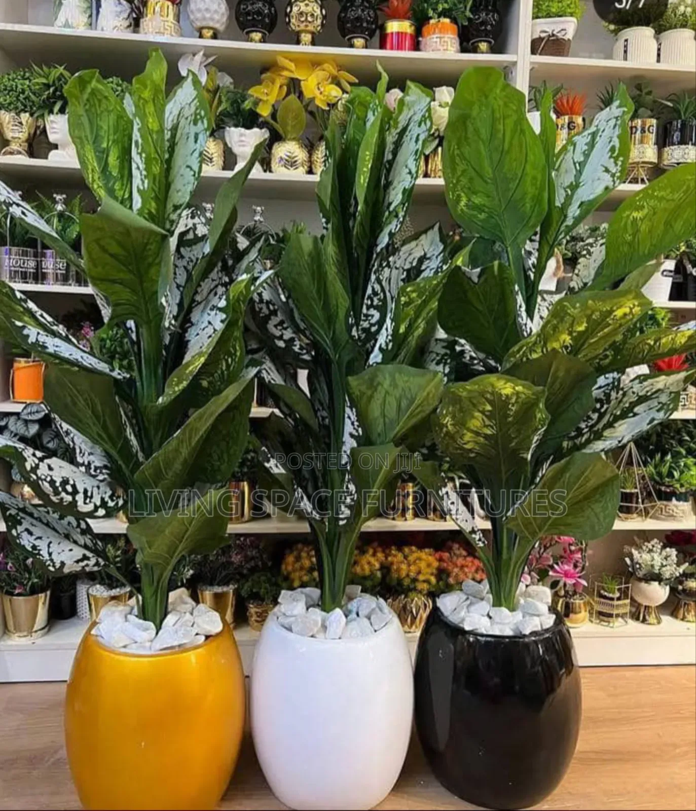 Luxury Flower Pot With Artificial Plant