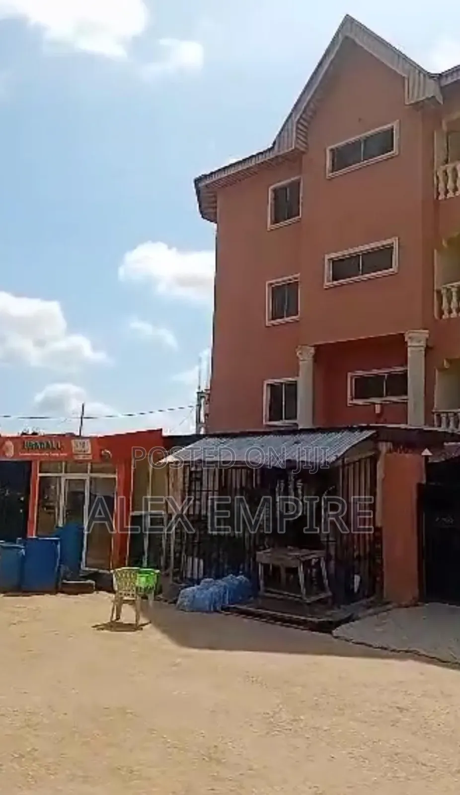 3bdrm Block of Flats in Ago Palace for sale