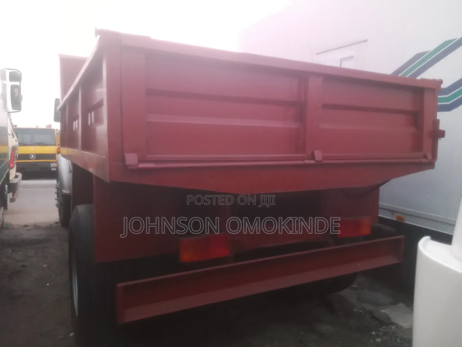1513 Mercedes Benz Tipper