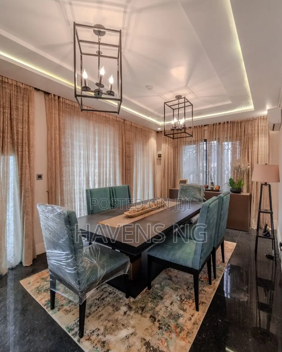 Furnished 6bdrm Villa in Osapa london for sale