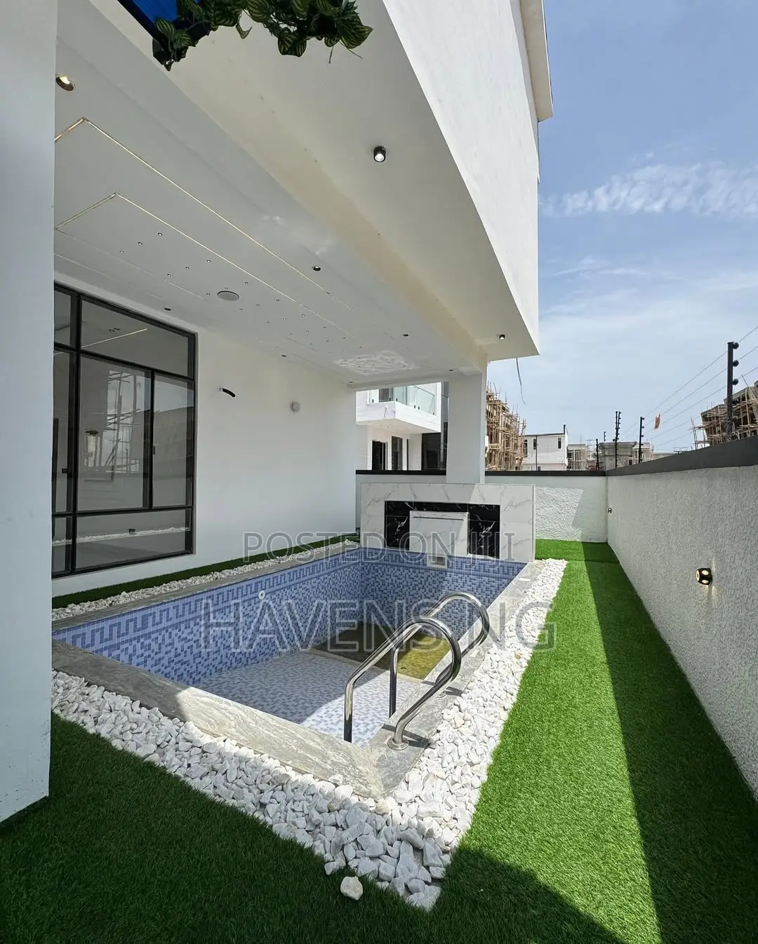 5bdrm Duplex in Ado / Ajah for sale