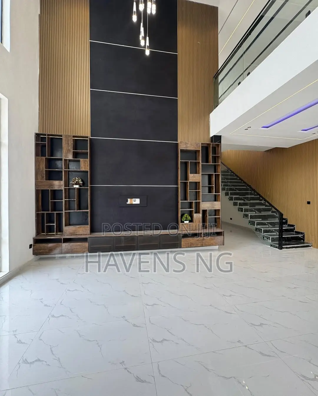 5bdrm Duplex in Ado / Ajah for sale