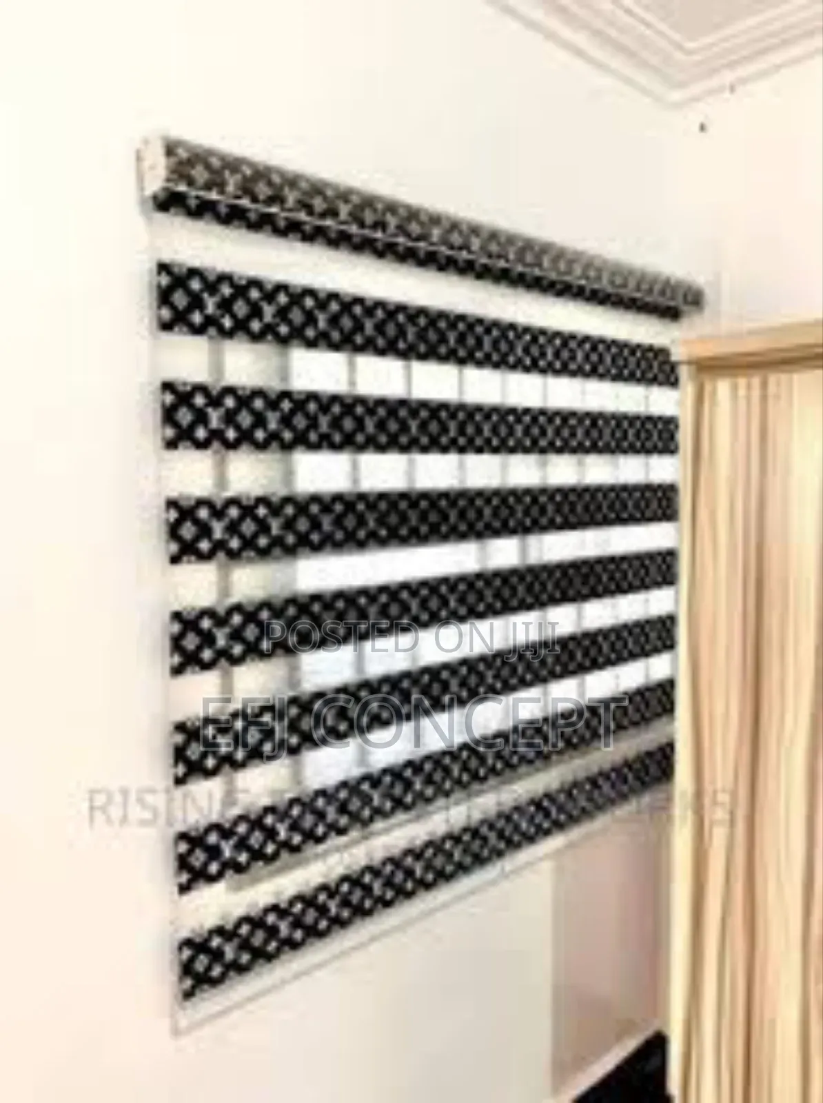 Day and Night Dot Window Blind