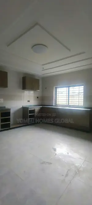 4bdrm Duplex in Berger Yard, Life Camp for rent
