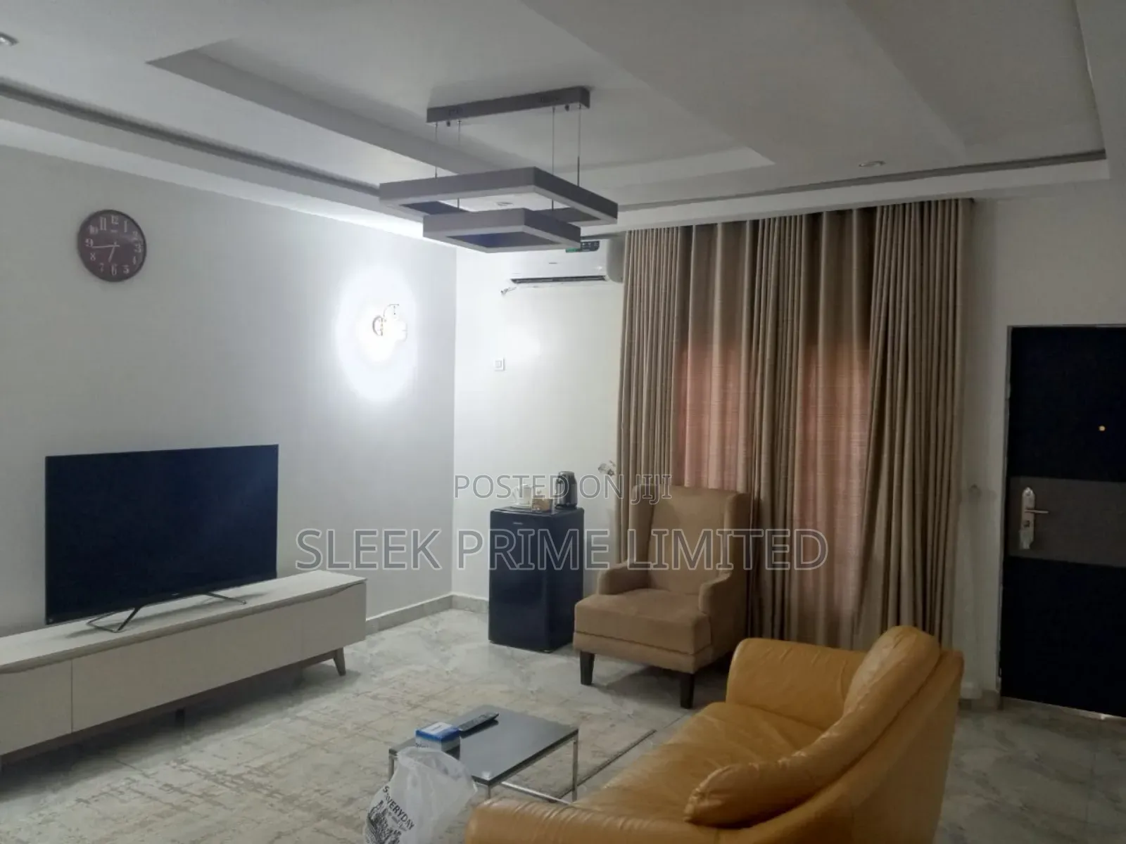 Furnished 4bdrm Duplex in FHA for sale