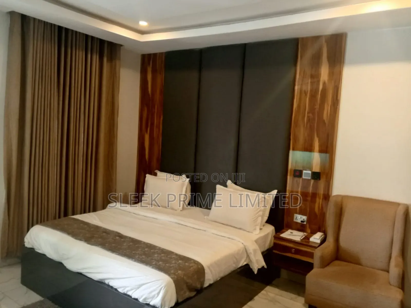 Furnished 4bdrm Duplex in FHA for sale