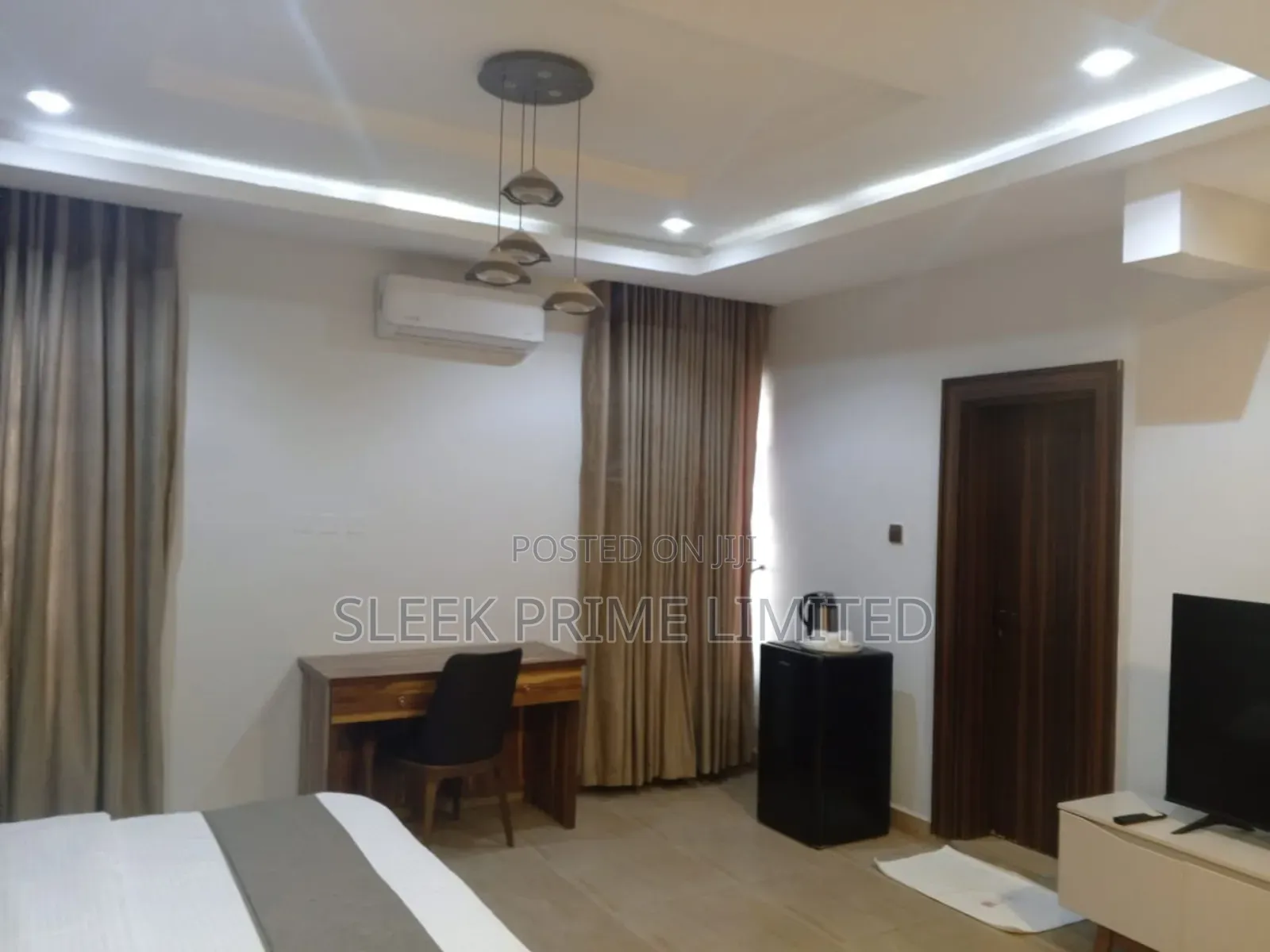 Furnished 4bdrm Duplex in FHA for sale