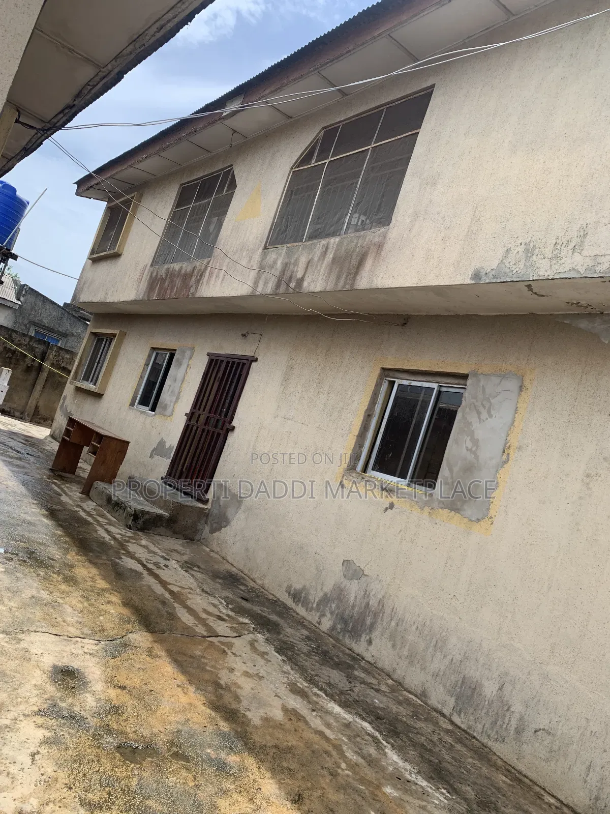 2bdrm Block of Flats in Ayobo for sale