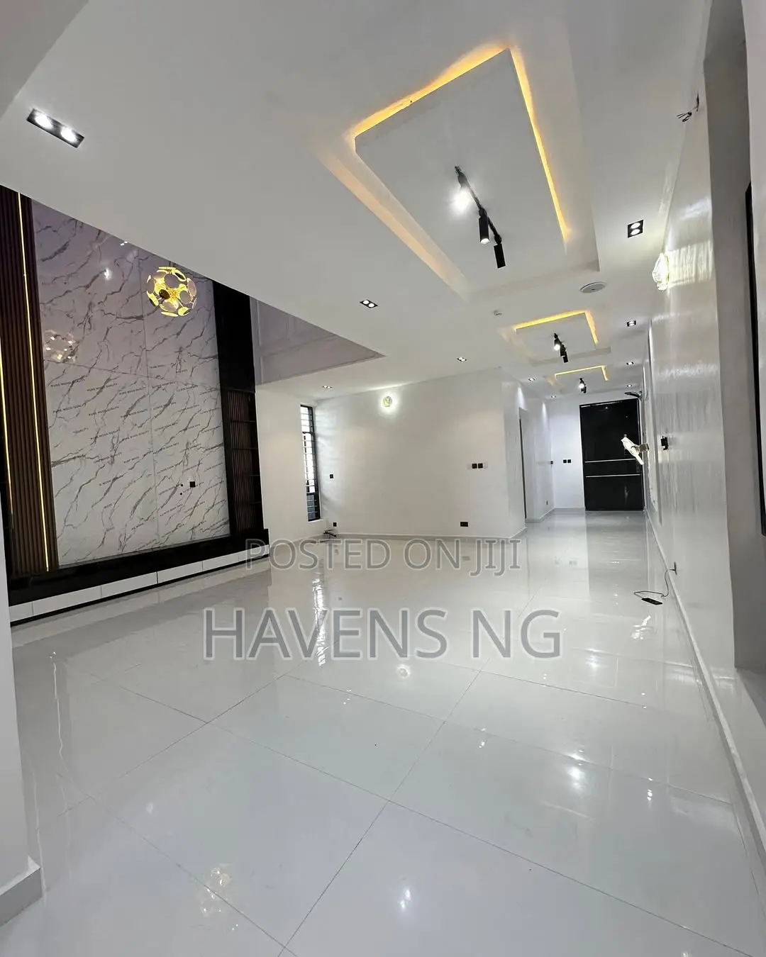 5bdrm Duplex in Ado / Ajah for sale