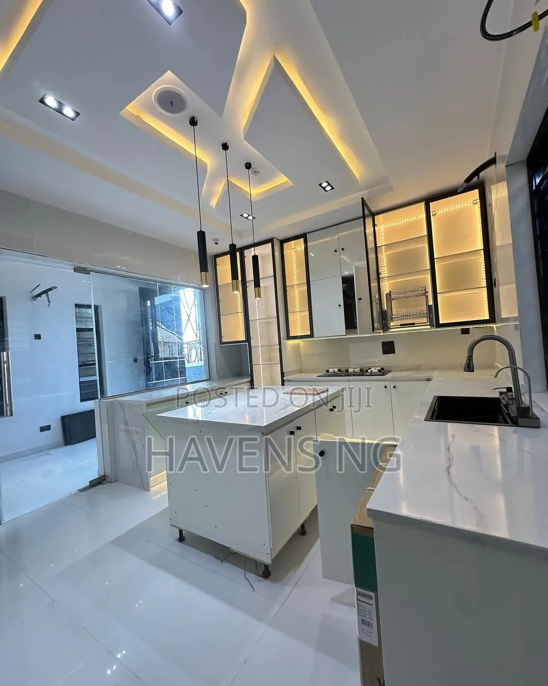 5bdrm Duplex in Ado / Ajah for sale