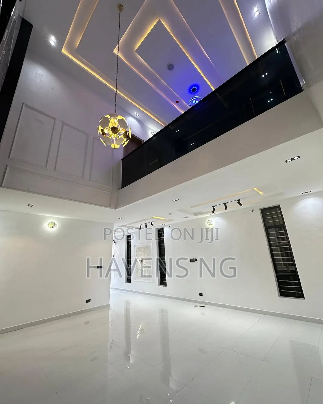 5bdrm Duplex in Ado / Ajah for sale