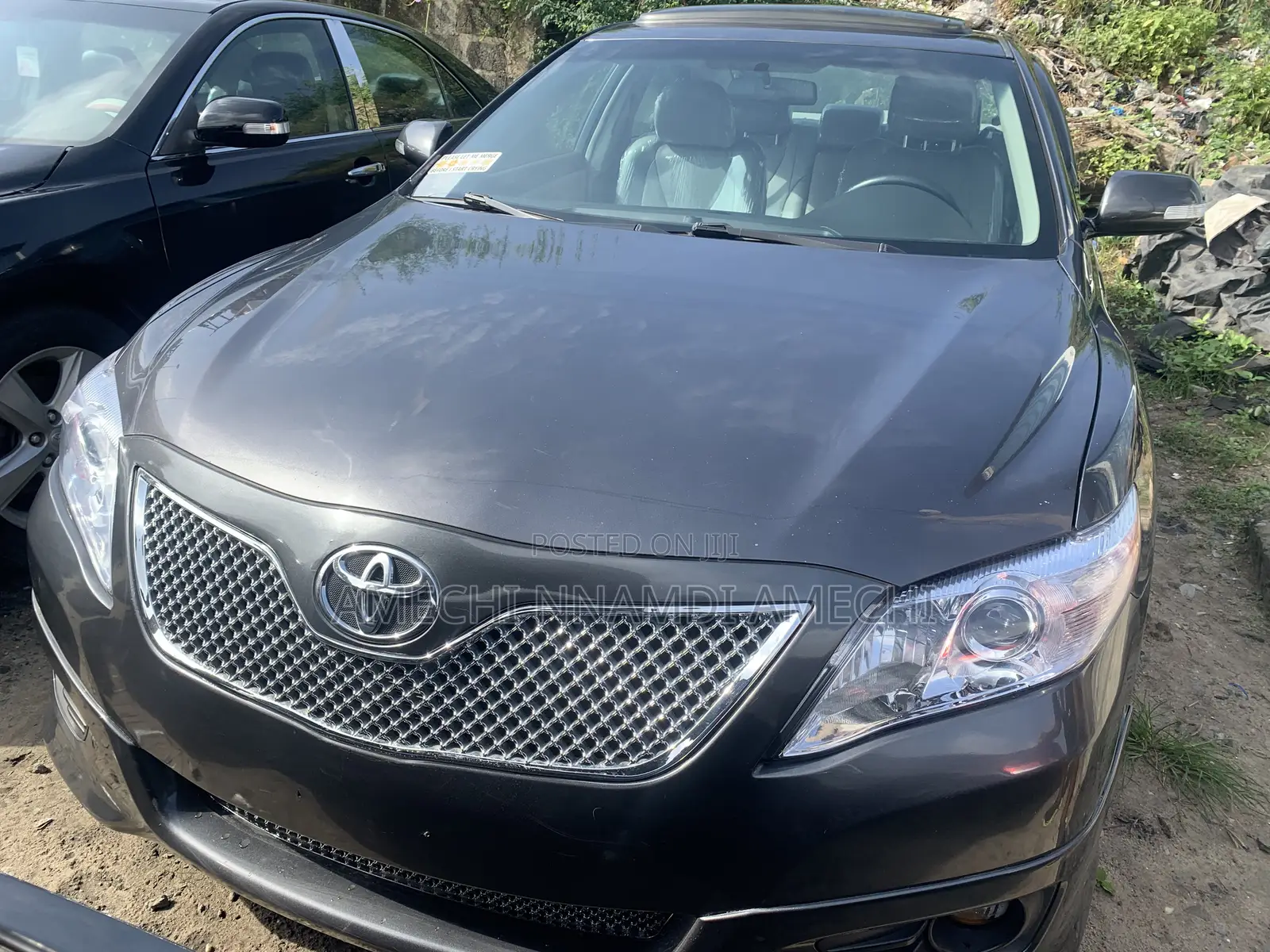 Toyota Camry SE 4dr Sedan (2.5L 4cyl 6A) 2011 Gray