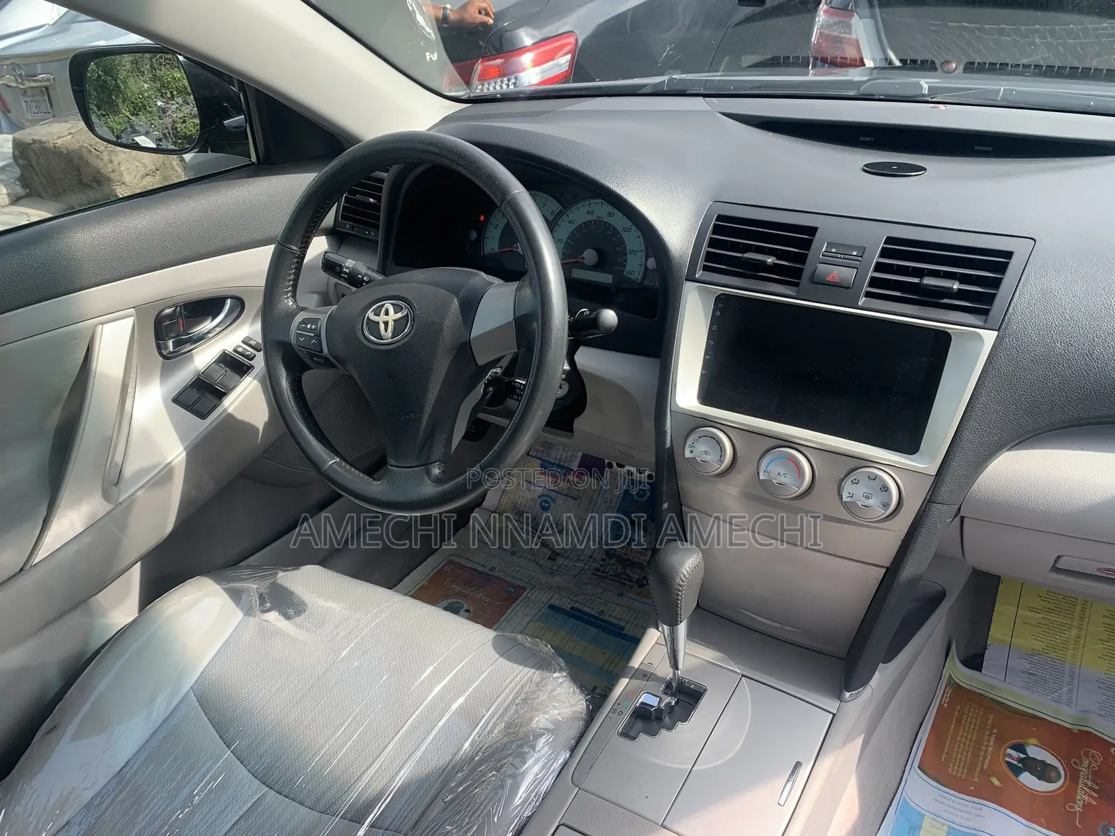 Toyota Camry SE 4dr Sedan (2.5L 4cyl 6A) 2011 Gray