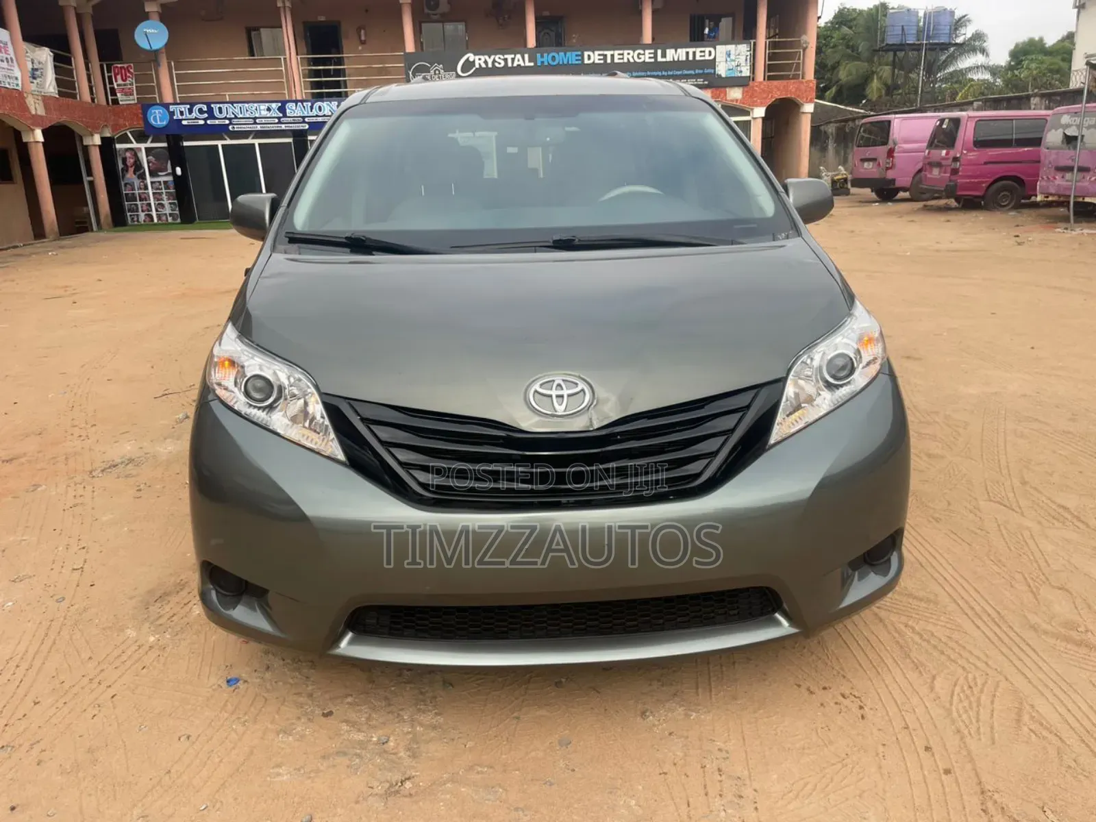 Toyota Aqua 2013 Green
