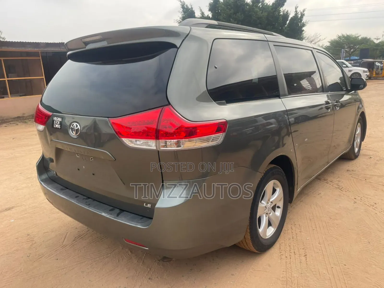 Toyota Aqua 2013 Green