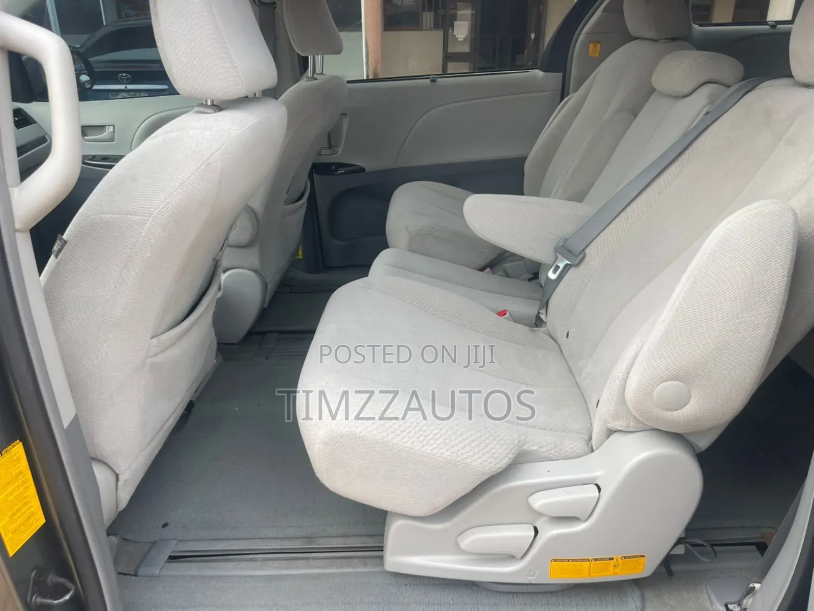 Toyota Aqua 2013 Green