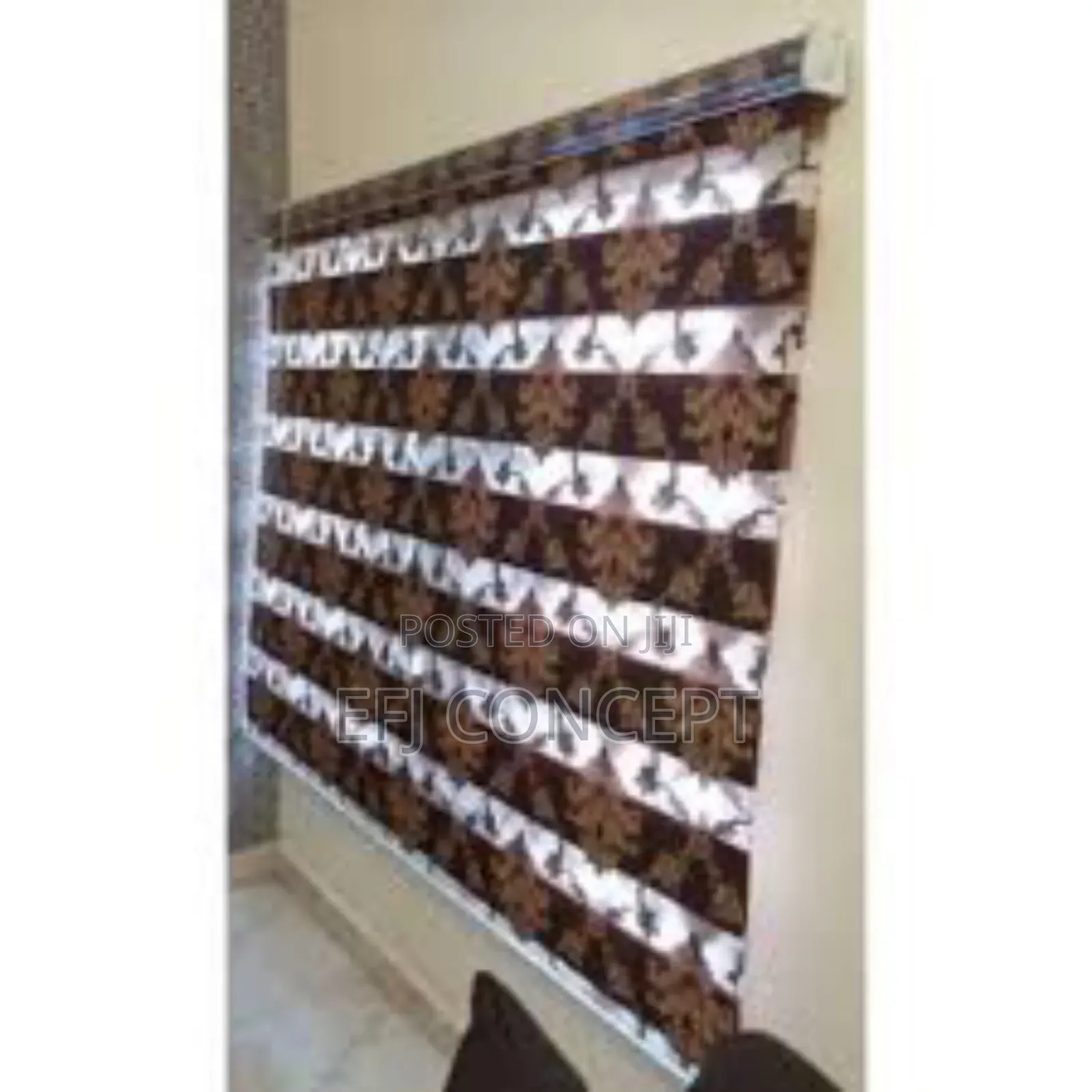 Day and Night Window Blind Brown Flower