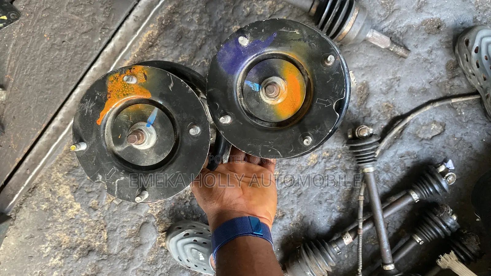 Front Shock Ford Mustang