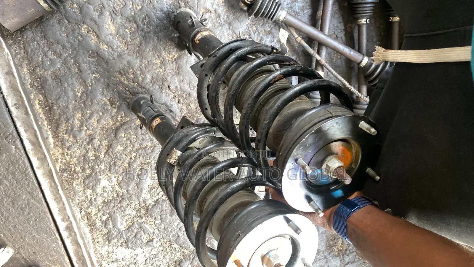 Front Shock Ford Mustang