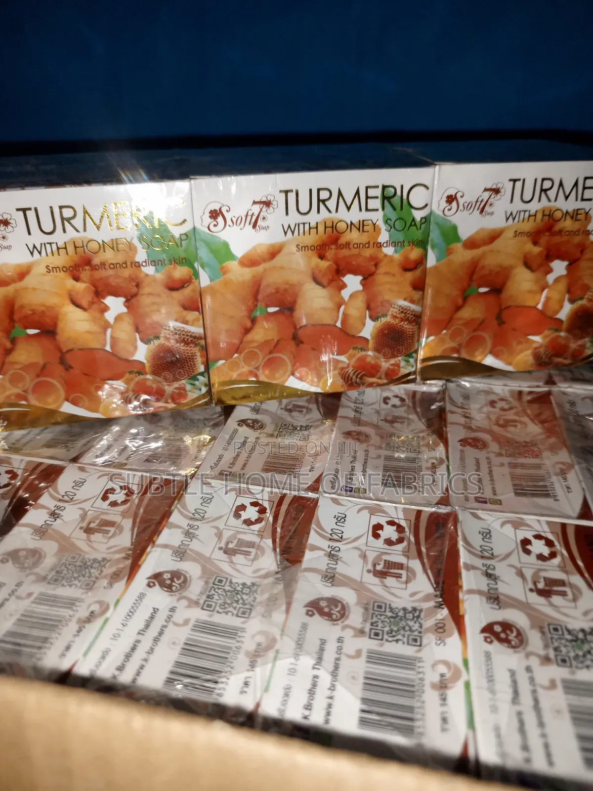 Soft7 Turmeric and Honeysoap Making You Glow for the Christmas Season
