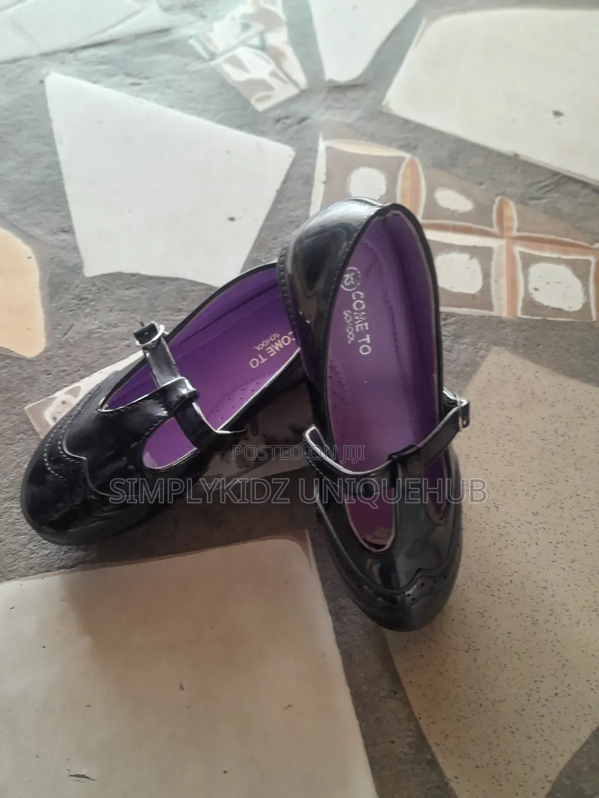 Girl's Patent School Shoe(Size 31-36)