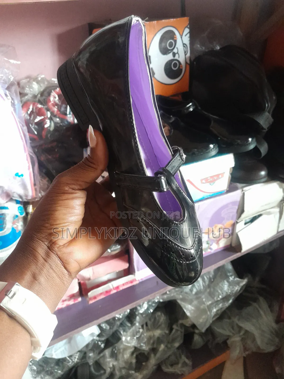 Girl's Patent School Shoe(Size 31-36)
