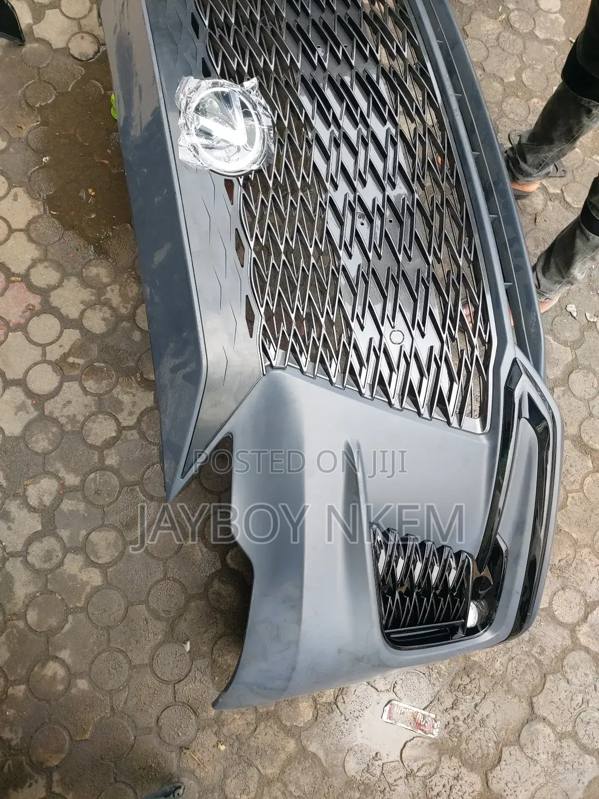 Complete Front Bumper Fod Lexus Rx 350 2025