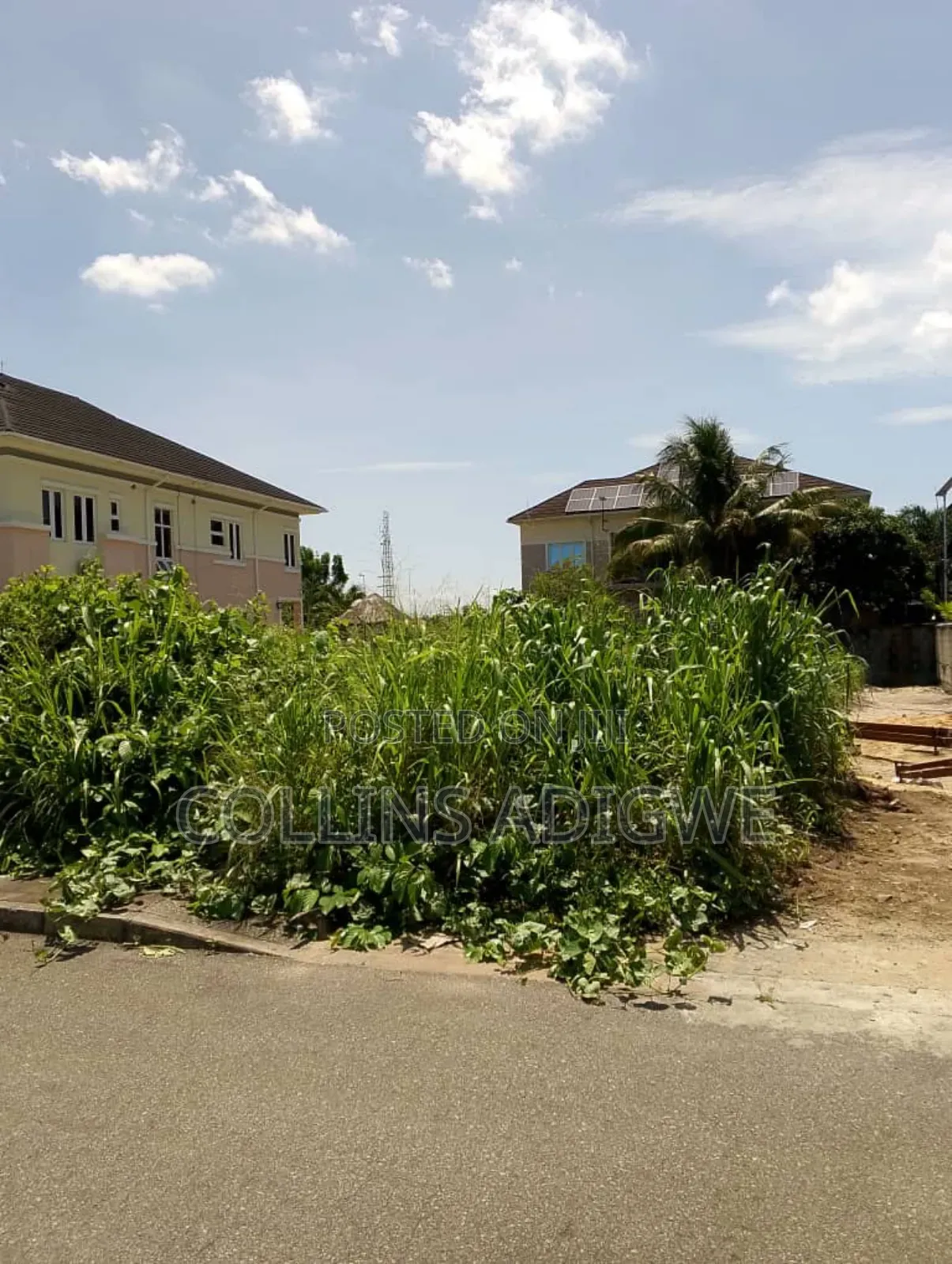 660 SQM Land for Sale at Royal Garden