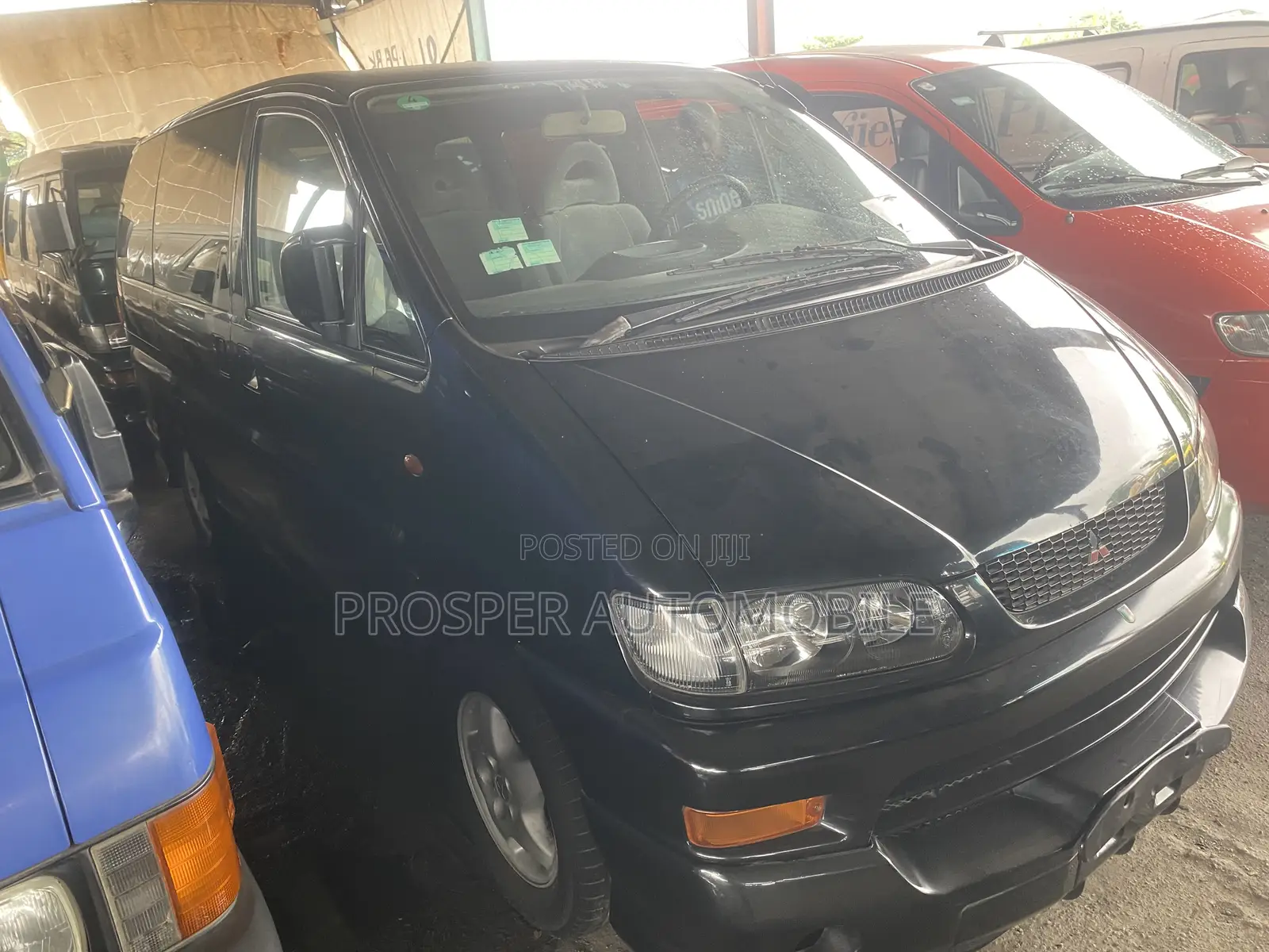 Mitsubishi Space Gear 2007 Black