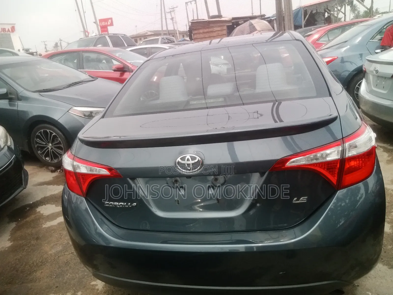 Toyota Corolla LE 4dr Sedan (1.8L 4cyl CVT) 2015 Gray