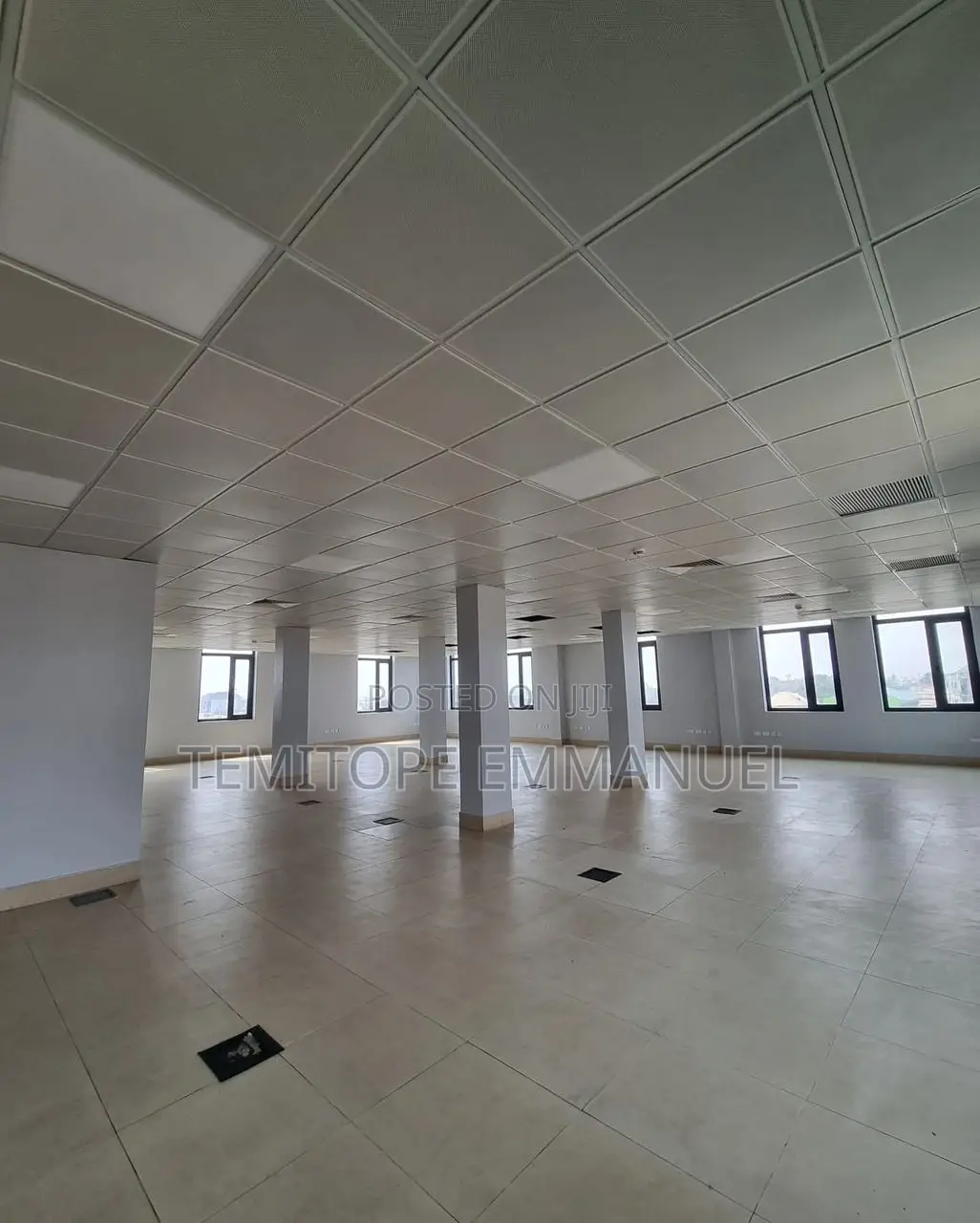 Stunning Office Space in a Good Area